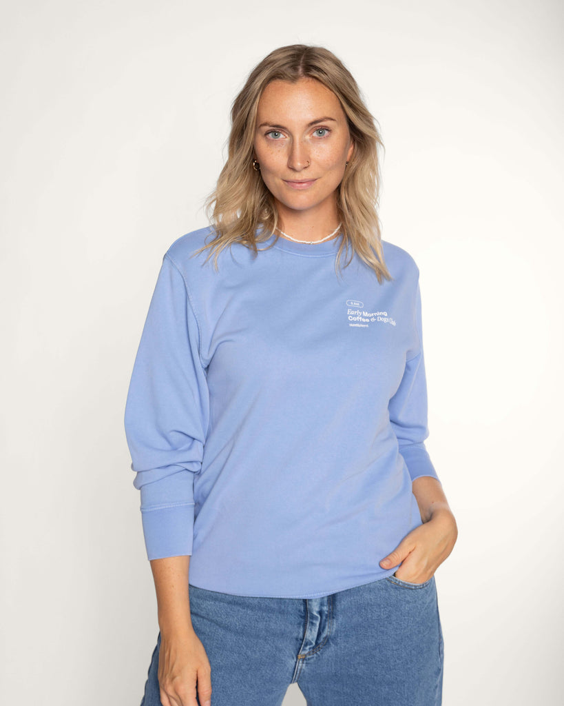 Mode für hundebesitzer, Good days start with coffee and dogs, Sweater, Hellblau